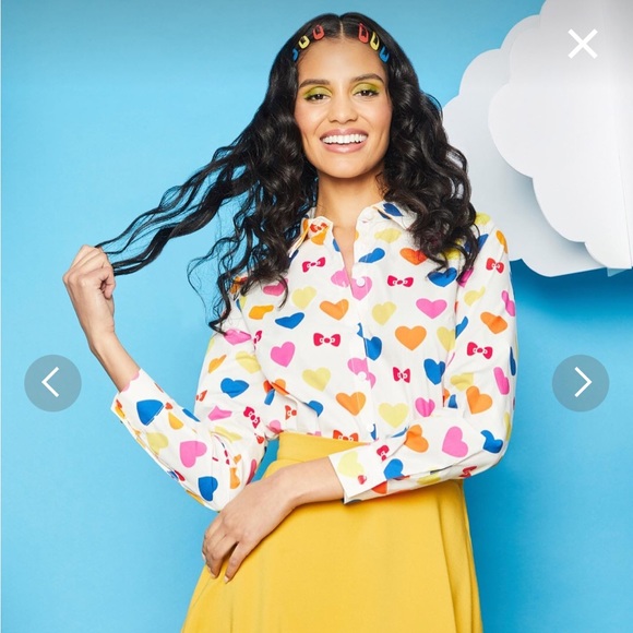 NWT ModCloth x Hello Kitty Button Down Shirt - Large - Picture 10 of 10